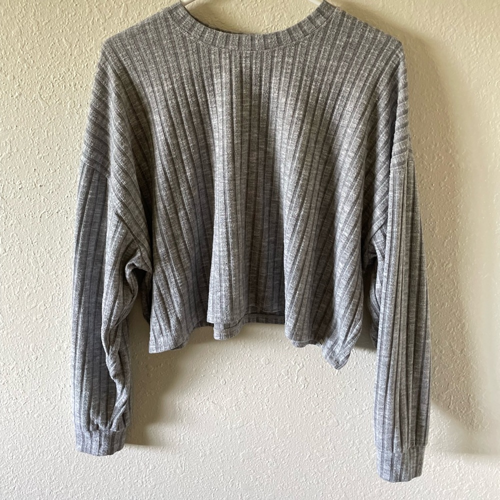 BILLABONG LONG SLEEVE CROPPED TEE